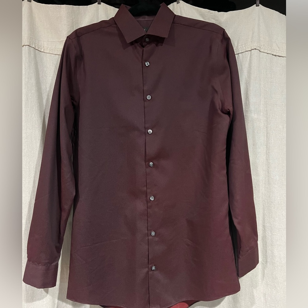 Button up long sleeve dress shirt